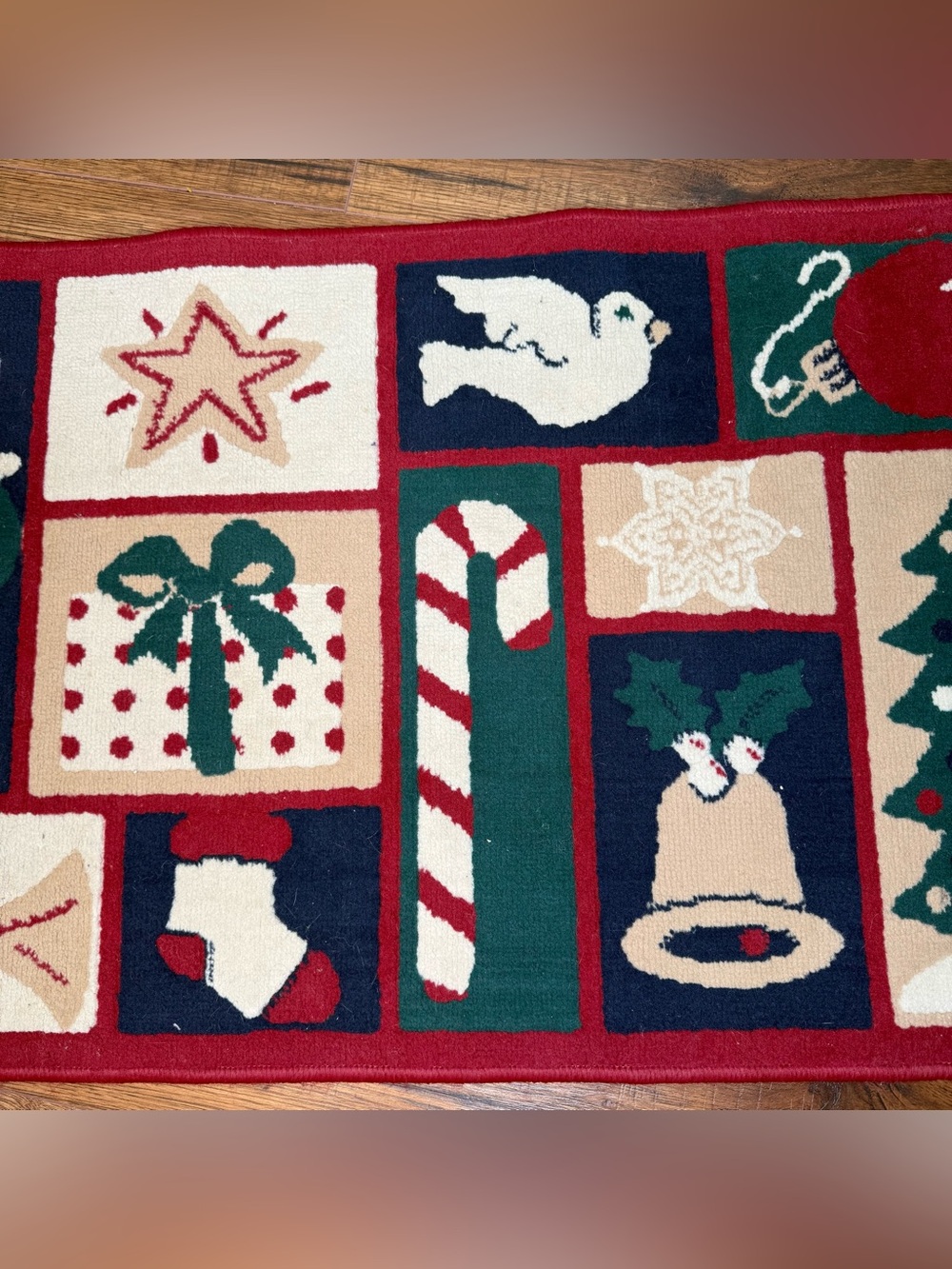 Vintage Christmas Rug Fringed Seasonal Holiday Motif Mat Hooked Woven Winter 90s - Picture 5 of 13